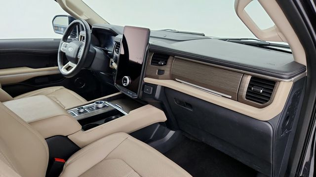 2023 Ford Expedition Limited 4x4 with Equipment 302A & HD Trailer Tow Pkg - 22941446 - 26