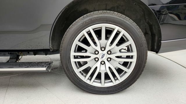 2023 Ford Expedition Limited 4x4 with Equipment 302A & HD Trailer Tow Pkg - 22941446 - 8