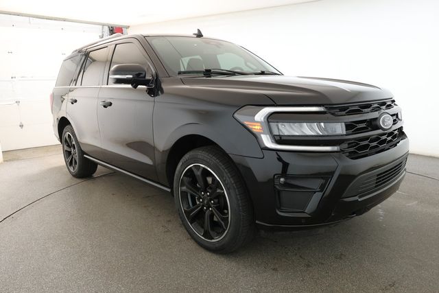 2023 Ford Expedition Limited 4x4 with Equipment 303A, ControlTrac eLSD & CCD - 22928793 - 2