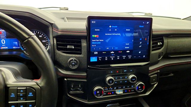 2023 Ford Expedition Limited 4x4 with Equipment Group 304A and HD Trailer Tow Package - 22981815 - 17