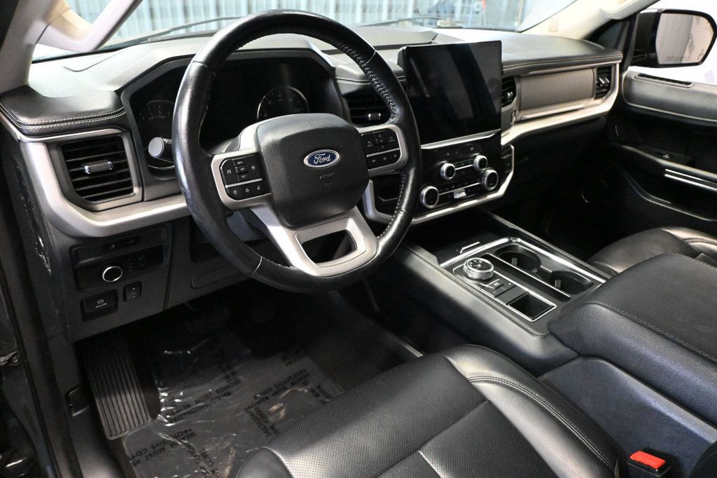 Ford Expedition photo 10