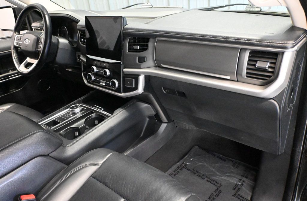Ford Expedition photo 11