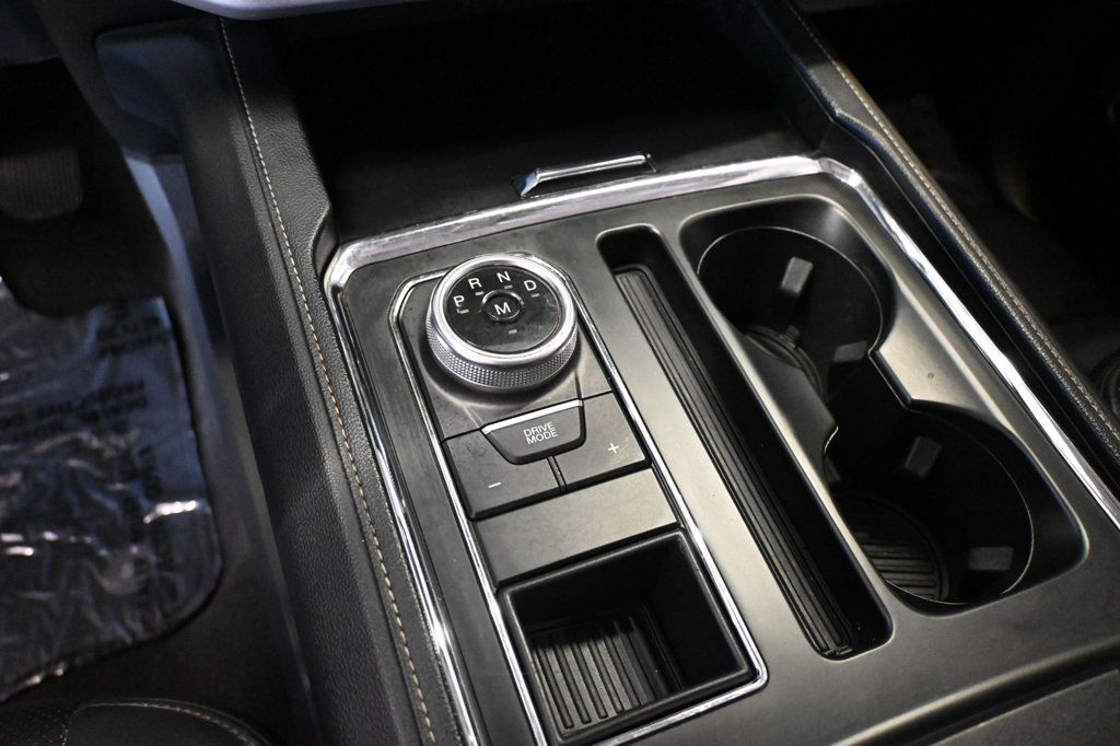 Ford Expedition photo 16