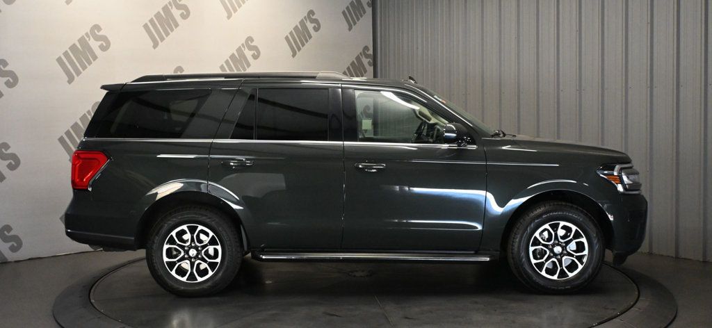Ford Expedition photo 4
