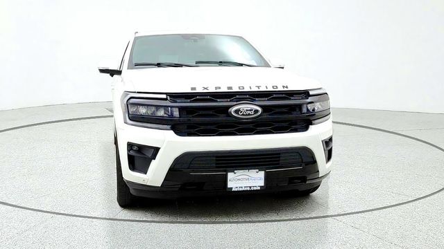 2023 Ford Expedition Max Limited 4x4 Stealth Edition w/ 15.5'' Screen & HD Tow - 23100862 - 1