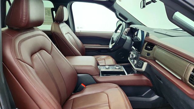 2023 Ford Expedition Max Limited 4x4 with Equipment 302A and HD Trailer Tow Package - 22979638 - 21