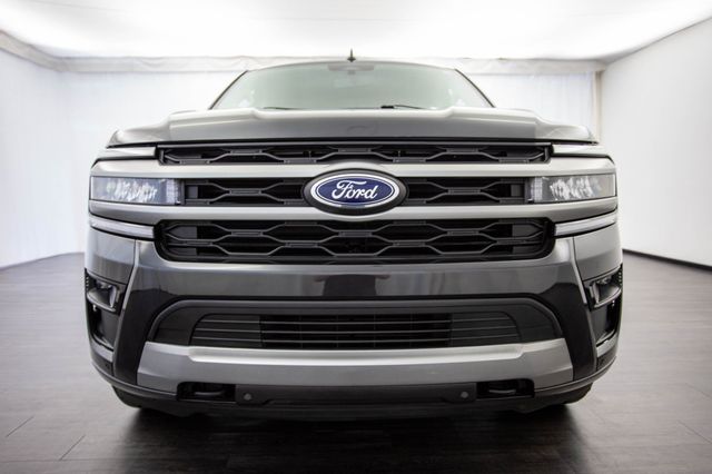 2023 Ford Expedition Max XLT 4x4 - 22942599 - 37