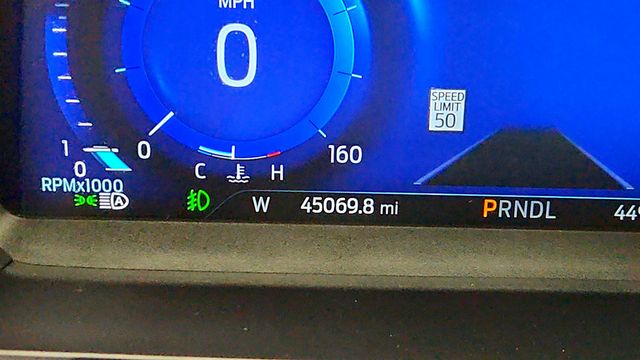 2023 Ford Explorer King Ranch 4WD w/ Twin Panel Moonroof & Technology Package - 23016235 - 15