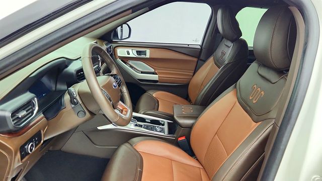 2023 Ford Explorer King Ranch 4WD w/ Twin Panel Moonroof & Technology Package - 23016235 - 20