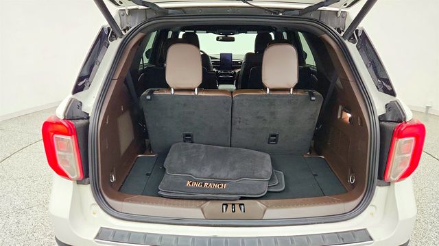2023 Ford Explorer King Ranch 4WD w/ Twin Panel Moonroof & Technology Package - 23016235 - 23