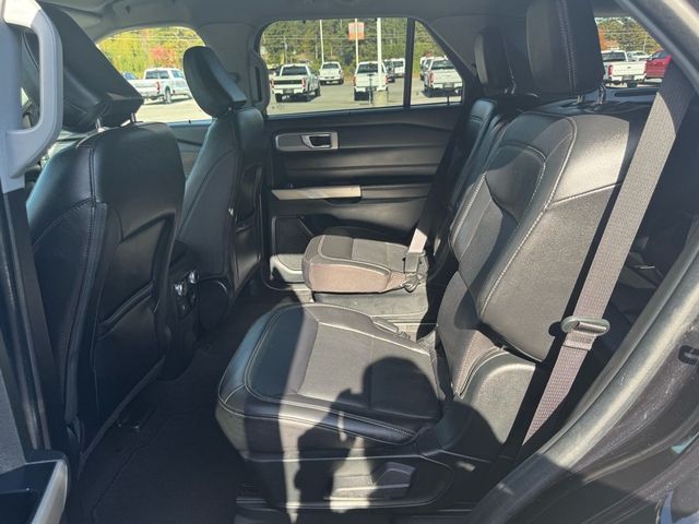 2023 Ford Explorer Limited - 22935627 - 25
