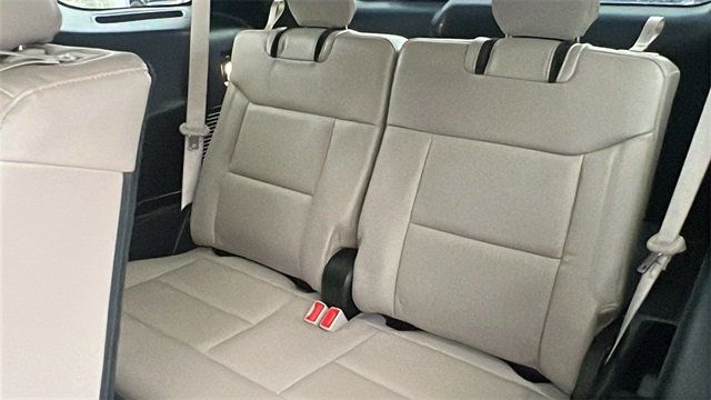 2023 Ford Explorer Limited 4WD - 22921126 - 19