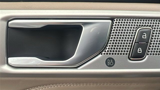 2023 Ford Explorer Limited 4WD - 22921126 - 37