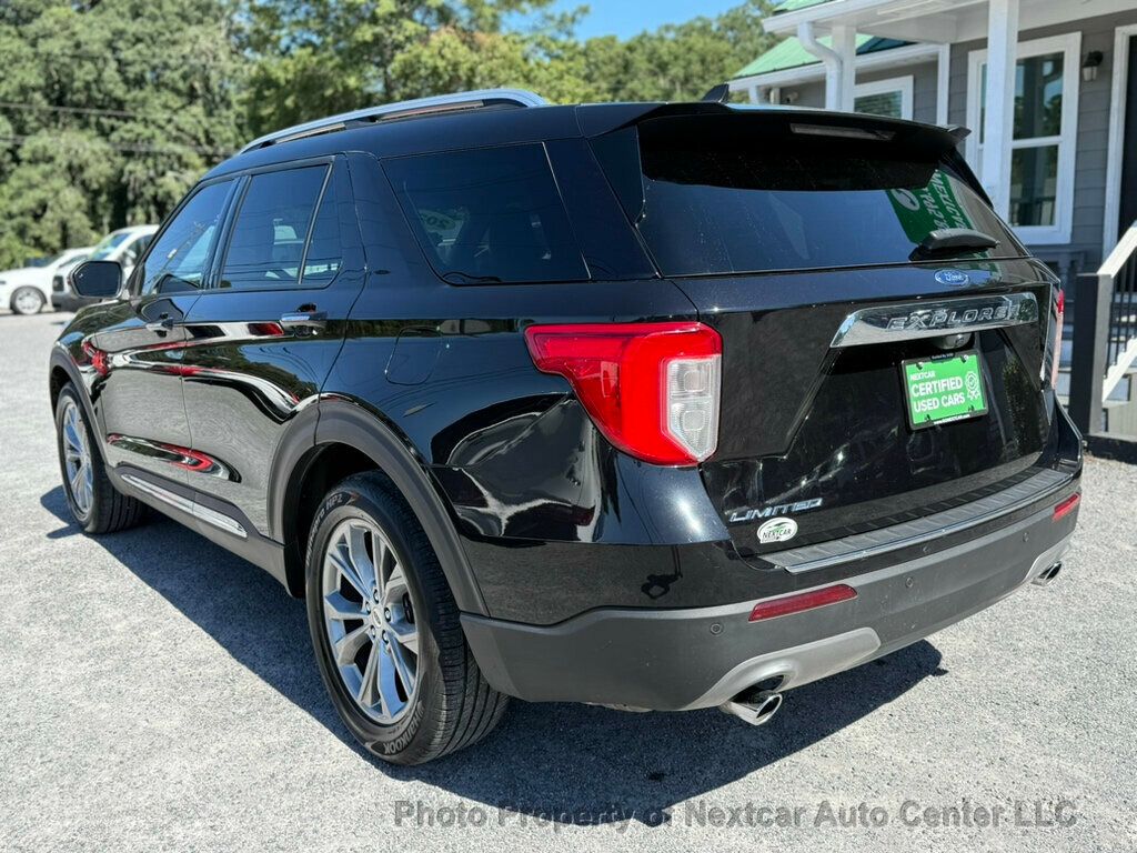 2023 Ford Explorer Limited photo 2