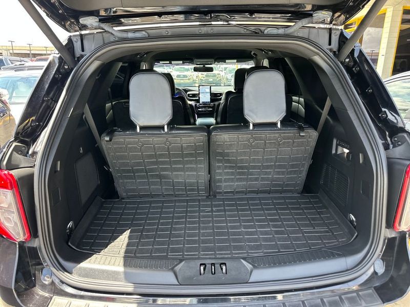 2023 Ford Explorer ST 4WD - 23031789 - 19