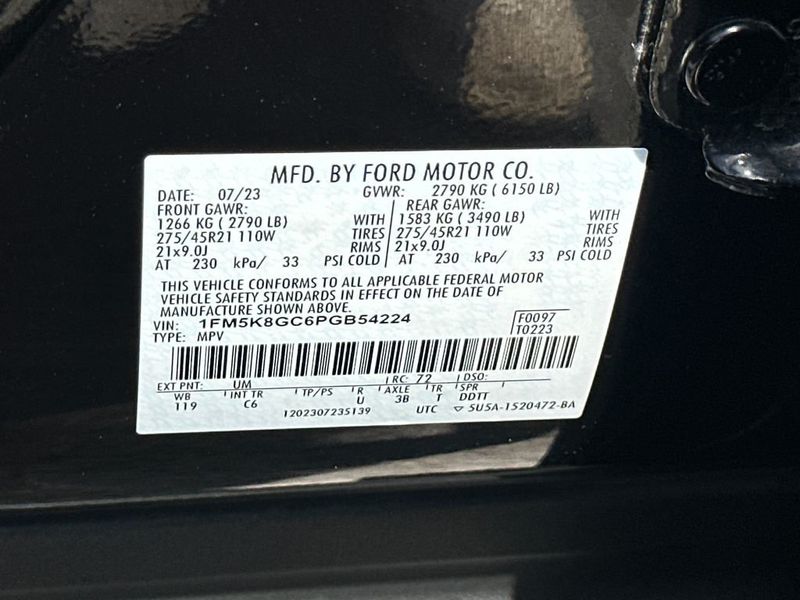 2023 Ford Explorer ST 4WD - 23031789 - 21