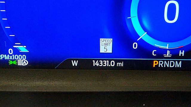 2023 Ford Explorer ST 4WD w/ Equip. 401A & Twin Panel Moonroof & Tech.  Package - 23006411 - 15