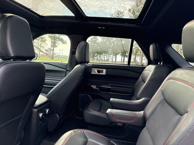 2023 Ford Explorer ST-Line RWD - 22994857 - 21