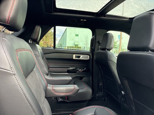 2023 Ford Explorer ST-Line RWD - 22994857 - 23