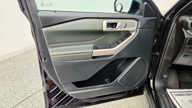 2023 Ford Explorer Timberline 4WD w/ Technology Pkg & Moonroof - 23068866 - 10