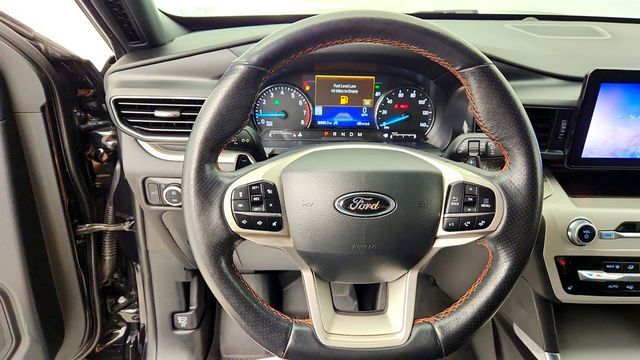 2023 Ford Explorer Timberline 4WD w/ Technology Pkg & Moonroof - 23068866 - 13