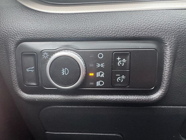 2023 Ford Explorer XLT - 22981664 - 16