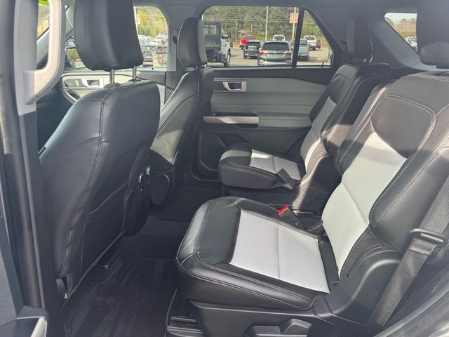 2023 Ford Explorer XLT - 22981681 - 29