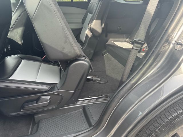 2023 Ford Explorer XLT - 22981681 - 33