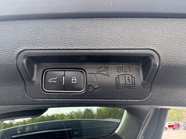 2023 Ford Explorer XLT - 22981681 - 38