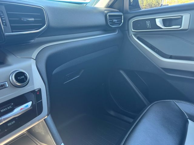 2023 Ford Explorer XLT - 22981694 - 23