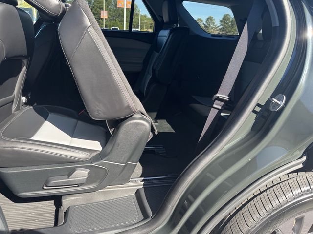 2023 Ford Explorer XLT - 22981694 - 33