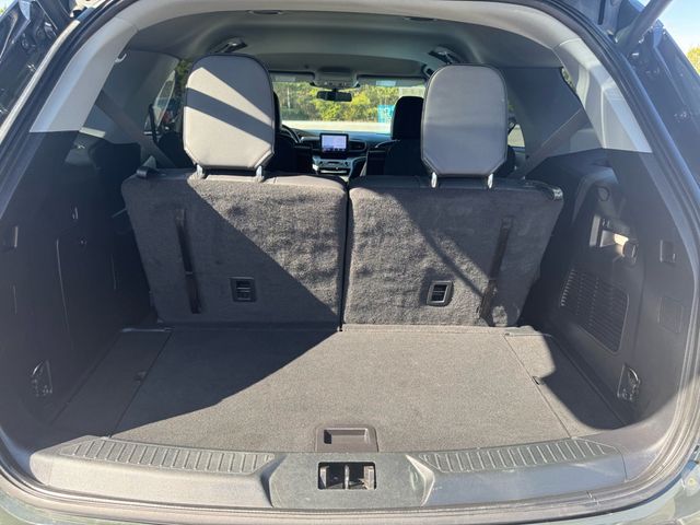 2023 Ford Explorer XLT - 22981694 - 35