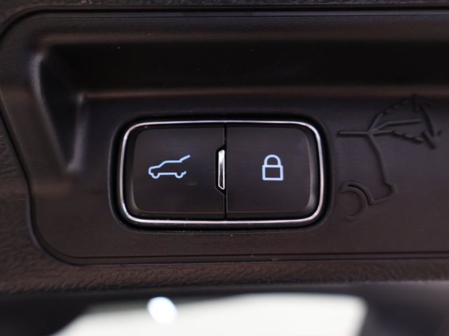 2023 Ford Explorer XLT 4WD - 22954807 - 19