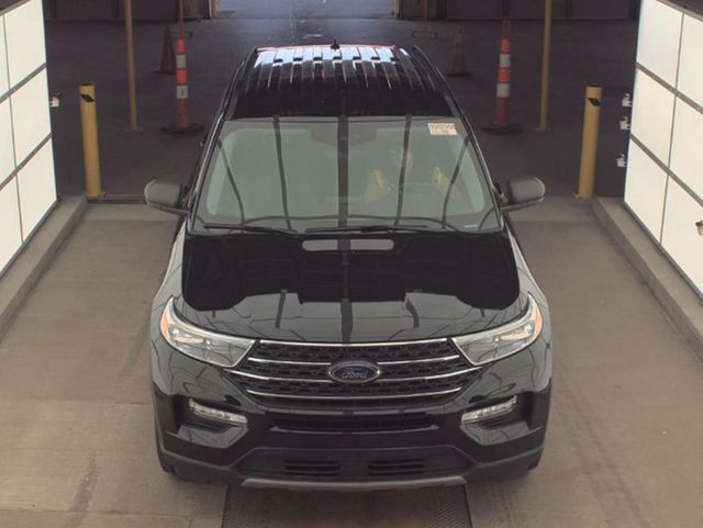 2023 Ford Explorer XLT 4WD - 22954807 - 2