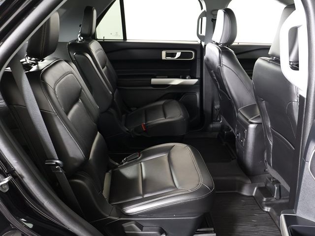 2023 Ford Explorer XLT 4WD - 22954807 - 31