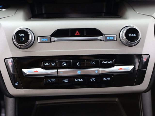 2023 Ford Explorer XLT 4WD - 22954807 - 48