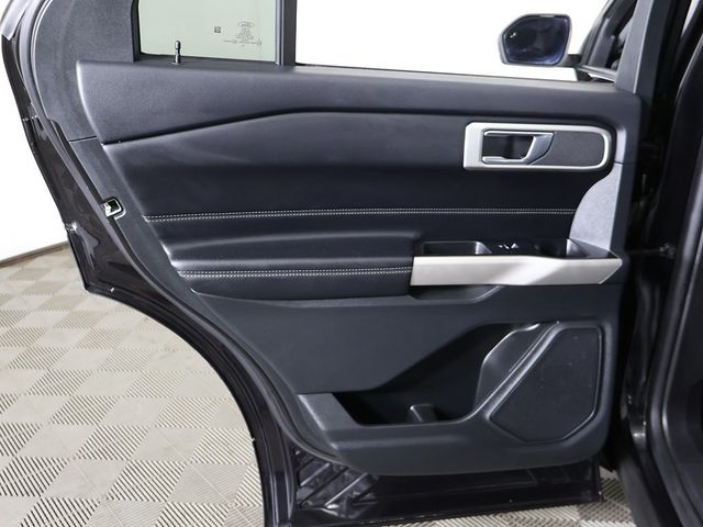 2023 Ford Explorer XLT 4WD - 23086690 - 23