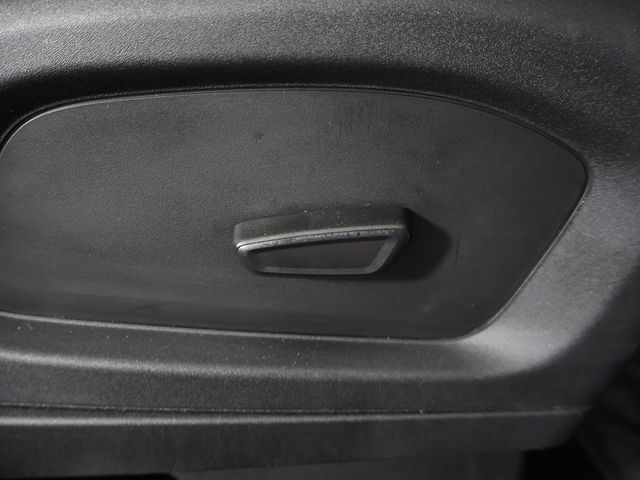 2023 Ford Explorer XLT 4WD - 23086690 - 32