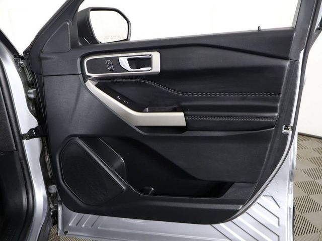 2023 Ford Explorer XLT 4WD - 23027557 - 22