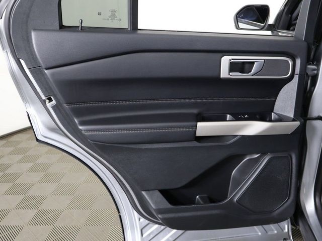 2023 Ford Explorer XLT 4WD - 23027557 - 23