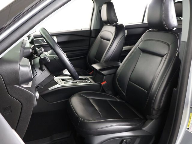 2023 Ford Explorer XLT 4WD - 23027557 - 29