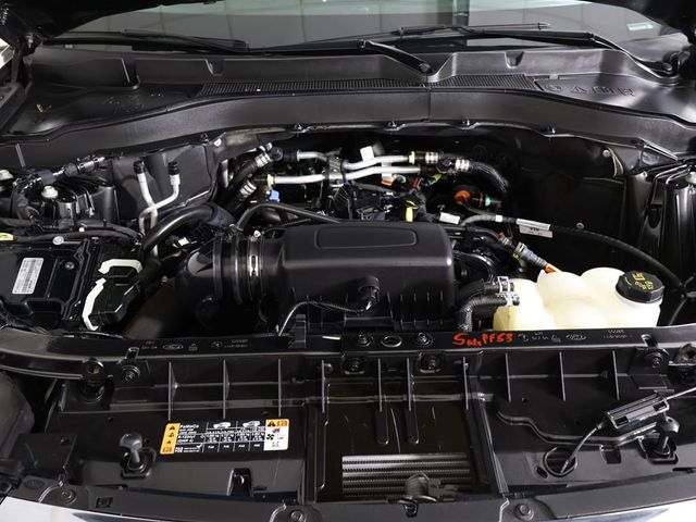 2023 Ford Explorer XLT 4WD - 23040494 - 18