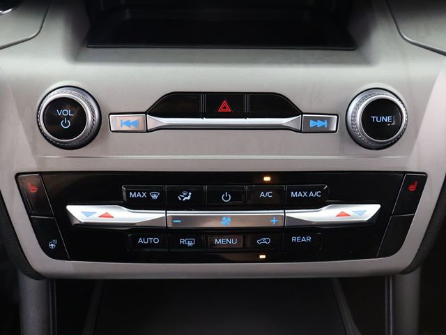 2023 Ford Explorer XLT 4WD - 23040494 - 49