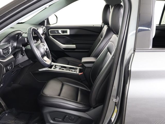 2023 Ford Explorer XLT 4WD - 23043202 - 29