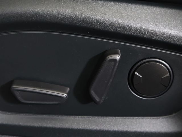 2023 Ford Explorer XLT 4WD - 23043202 - 31