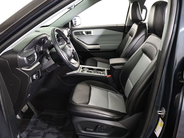 2023 Ford Explorer XLT 4WD - 23043203 - 29