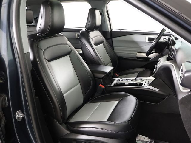 2023 Ford Explorer XLT 4WD - 23043203 - 32