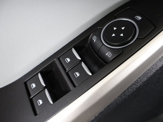 2023 Ford Explorer XLT 4WD - 23043203 - 41