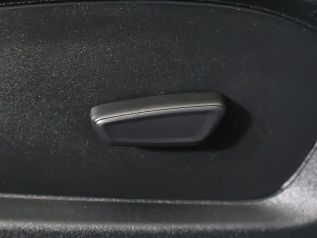 2023 Ford Explorer XLT 4WD - 23043204 - 31