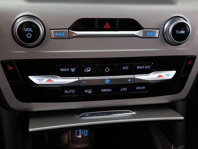 2023 Ford Explorer XLT 4WD - 23043204 - 47